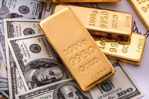 全国前三配资公司 黄金暴涨16%！年轻人疯抢金条，小心被割韭菜？